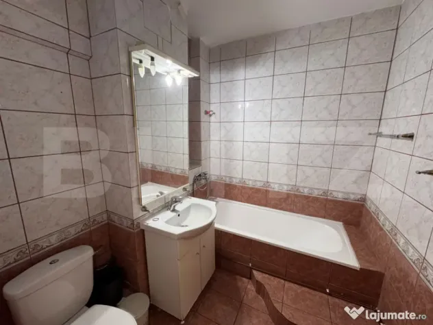 Apartament 3 camere decomandat,88 mp Central, zona Universit - Craiova (Dolj)