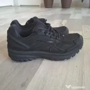 Brooks Zeal Walker nr 38