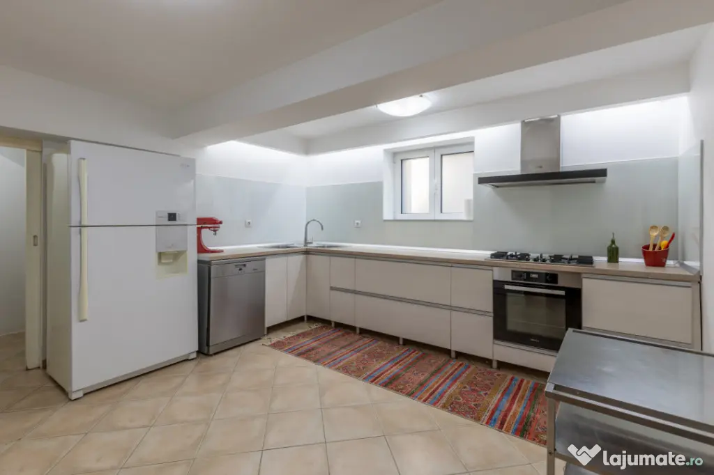Vila zona Kiseleff-Aviatorilor - Bucuresti (Bucuresti-Ilfov)