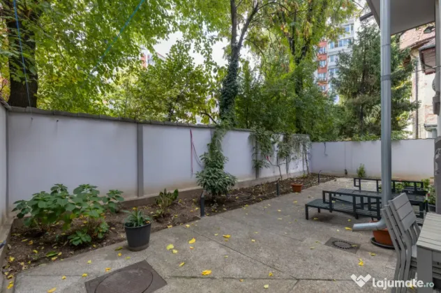 Vila zona Kiseleff-Aviatorilor - Bucuresti (Bucuresti-Ilfov)