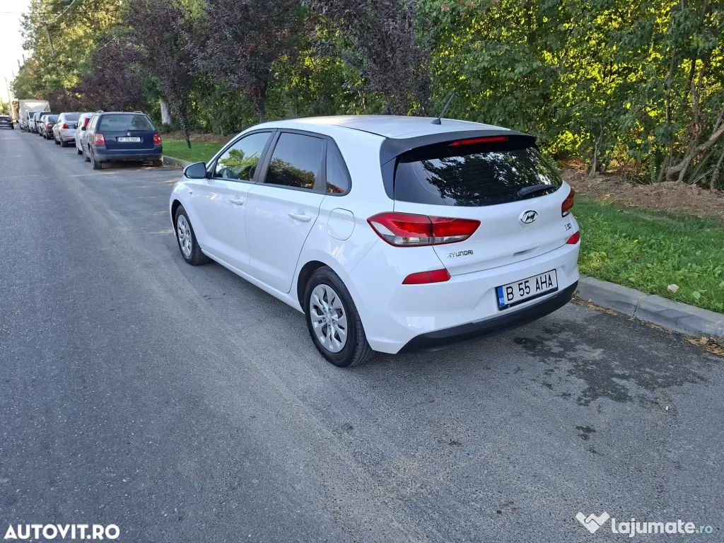 De vanzare Hyundai i30 1.4 100CP 5DR M/T Comfort