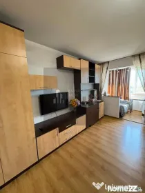Garsoniera Turnu Magurele 10 minute metrou Aparatorii Patriei