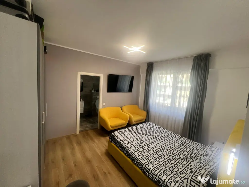 Mamaia Butoaie apartament 3 camere decomandat - Mamaia (Constanta)