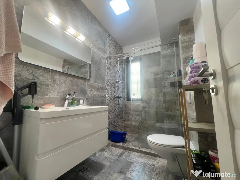 Mamaia Butoaie apartament 3 camere decomandat - Mamaia (Constanta)