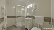 Pensiune cu 10 camere + spațiu comercial inclus pe Calea Ra 