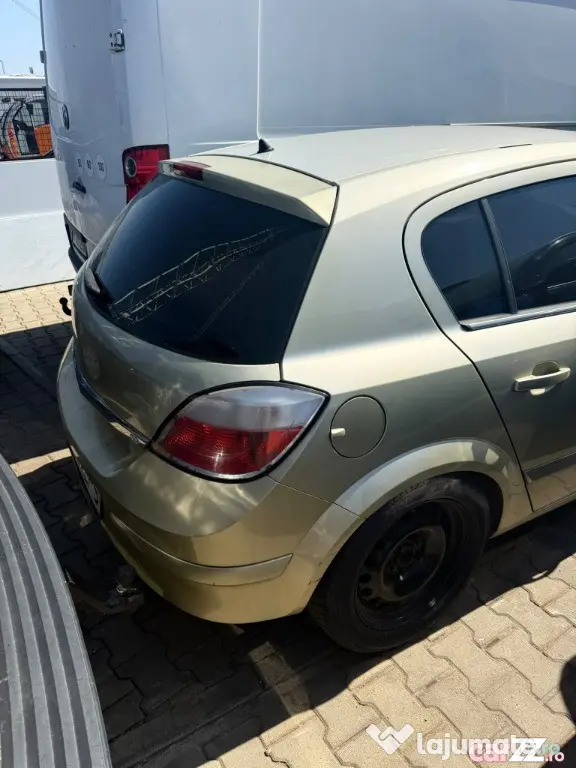 Opel Astra H 1.8 Benzină – 2004 – 400 € - Ciorogarla (Bucuresti-Ilfov)