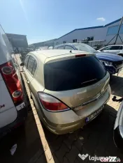 Opel Astra H 1.8 Benzină – 2004 – 400 €
