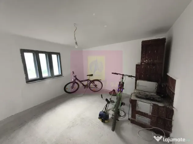 Casă cu farmec rustic și 500 mp, la 15 min de București - Posta (Bucuresti-Ilfov)