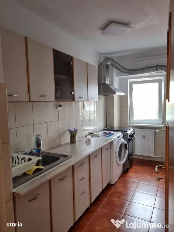 Nerva traian alexandru vlahuta etaj 4 - Bucuresti (Bucuresti-Ilfov)