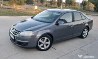 Volkswagen Jetta benzina