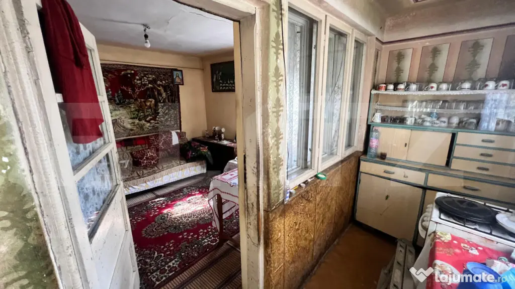 Casă parter 88 mpc, 240 mp teren, toate utilitățile, Bari - Craiova (Dolj)