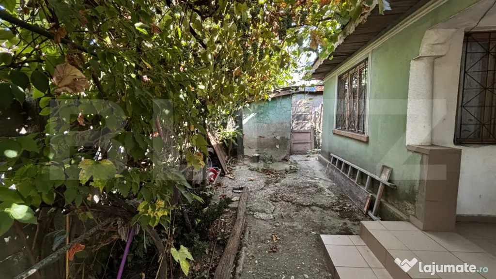 Casă parter 88 mpc, 240 mp teren, toate utilitățile, Bari - Craiova (Dolj)