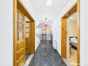 Casă / Vilă cu 3 camere de vânzare în zona Centrala Oltenița 
