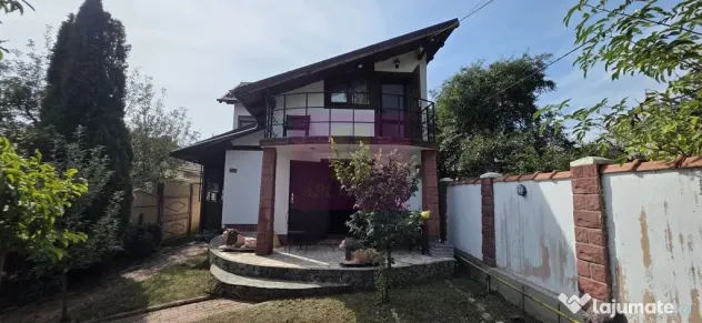 Vila de vanzare cu 4 camere in Beaza, cu dormitor la parter - Breaza (Prahova)