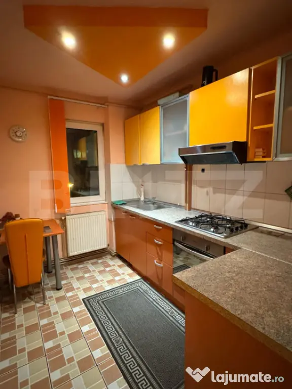 Apartament 2 camere, 50 mp, etaj intermediar, zona Astra - Brasov (Brasov)
