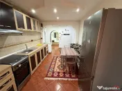 Apartament 2 camere, 61mp, central, etaj 10 cu acoperis