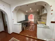 Apartament 2 camere, 61mp, central, etaj 10 cu acoperis