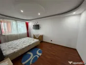 Apartament 2 camere, 61mp, central, etaj 10 cu acoperis