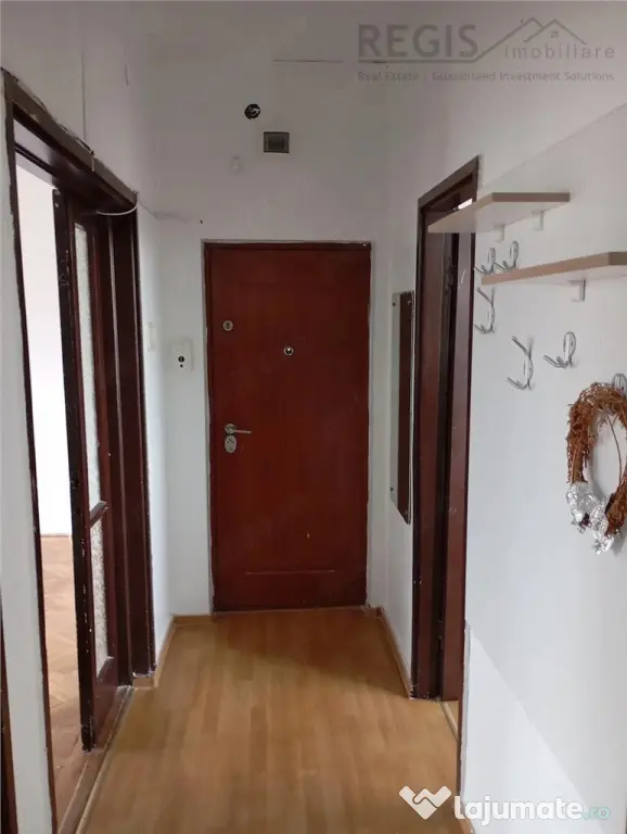 Apartament 2 camere, cu balcon si parcare-zona Tractorul - Brasov (Brasov)