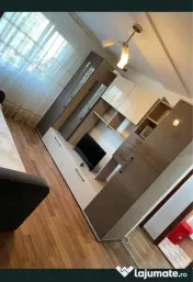Închiriez apartament 3 camere 