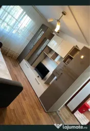 Închiriez apartament 3 camere 