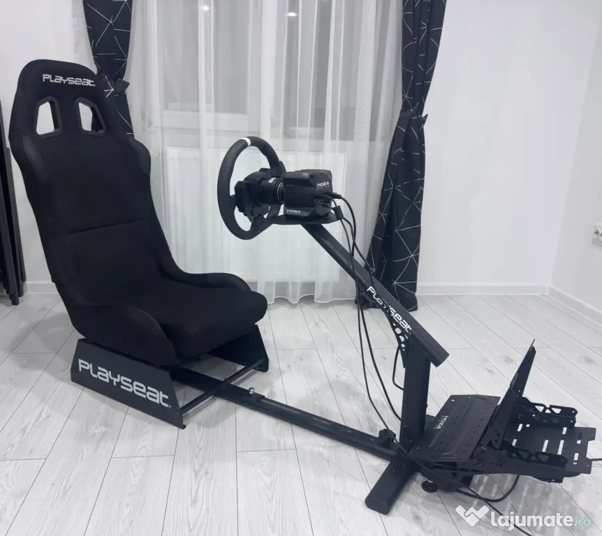 Volan Sim Racing MOZA R3 + Pedale SR-P Lite (PC) + Scaun PLAYSEAT (CA NOU)