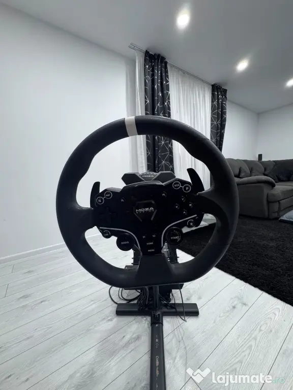 Volan Sim Racing MOZA R3 + Pedale SR-P Lite (PC) + Scaun PLAYSEAT (CA NOU)