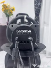 Volan Sim Racing MOZA R3 + Pedale SR-P Lite (PC) + Scaun PLAYSEAT (CA NOU)