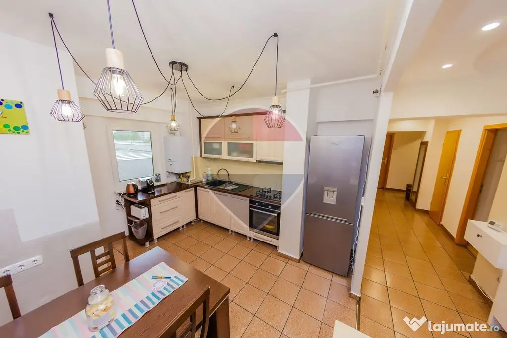 Apartament cu 3 camere de închiriat în zonă ultracentral (parcul Mara) - Baia Mare (Maramures)