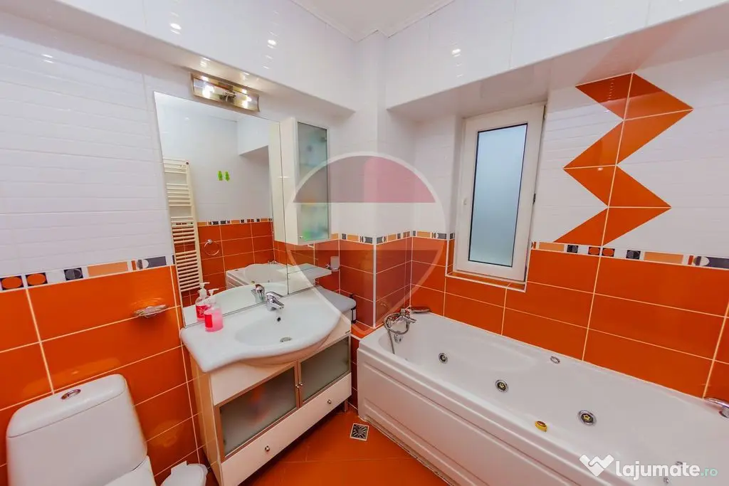 Apartament cu 3 camere de închiriat în zonă ultracentral (parcul Mara) - Baia Mare (Maramures)
