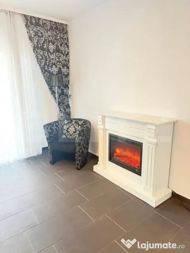 Închiriere Apartament 3 Camere Ultracentral - Oradea (Bihor)