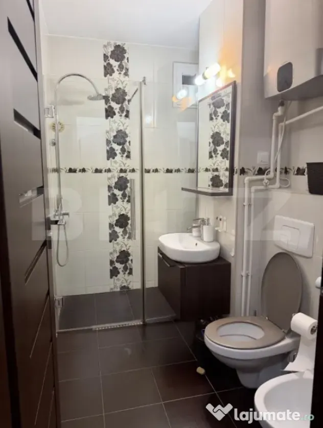 Închiriere Apartament 3 Camere Ultracentral - Oradea (Bihor)