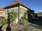 Casă tradițională cu teren intravilan generos de 2.530 mp