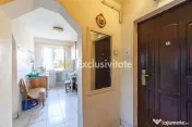 Apartament Trivale et.1 linga Piata si Sc.12 
