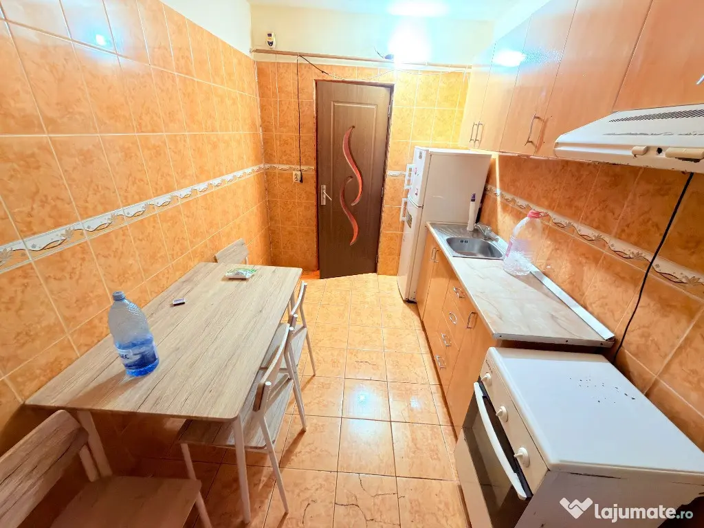 Apartament 4 camere mobilat si utilat - Botosani (Botosani)