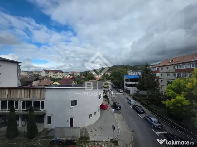 Garsonieră de VÂNZARE etaj 3 - Bistrita (Bistrita-Nasaud)