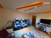 Apartament 3 camere, etaj 1, centrala proprie, bloc izolat - 