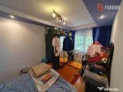 Apartament 3 camere, etaj 1, centrala proprie, bloc izolat - 