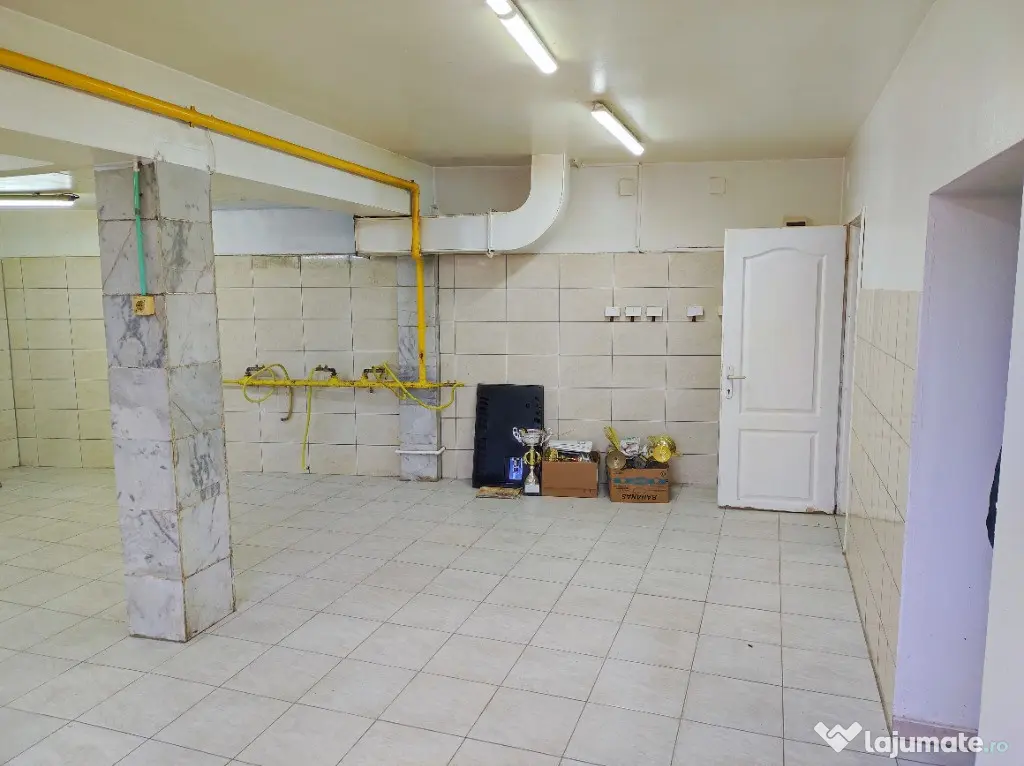 Inchiriez casa la curte zona Delfinului- Pantelimon - Bucuresti (Bucuresti-Ilfov)