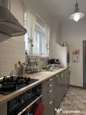 Apartament 4 camere și 2 băi | Casă interbelică Art Deco | Unirii 