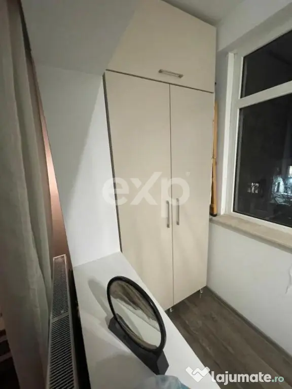 Apartament 3 Camere Decomandat, 80 mp, Etaj 2 - Zona Clubul - Targoviste (Dambovita)