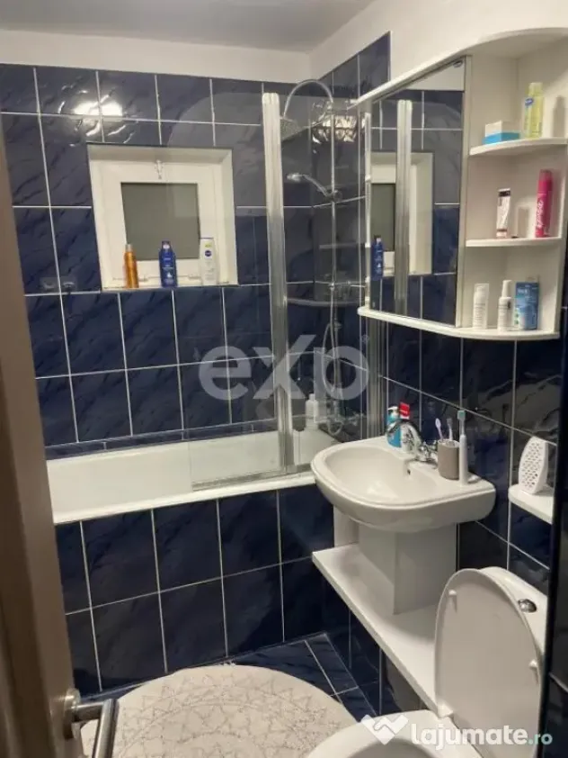 Apartament 3 Camere Decomandat, 80 mp, Etaj 2 - Zona Clubul - Targoviste (Dambovita)