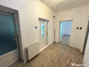 Casa in Stupini - teren 2200 mp, acces DN 13, potential investitional! 