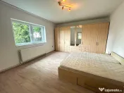 Casa in Stupini - teren 2200 mp, acces DN 13, potential investitional! 