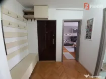Apartament cu 3 camere de vanzare in zona Lipovei