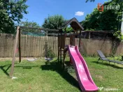 Casa de vanzare cu 3 camere si teren de 540 mp, zona Freidor 