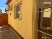 Casa de vanzare cu 3 camere si teren de 540 mp, zona Freidor 