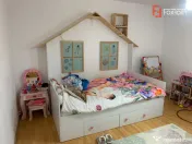 Casa de vanzare cu 3 camere si teren de 540 mp, zona Freidor 