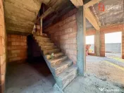 Duplex cu 4 camere Parter + Etaj, zona Sanandrei 