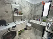 Apartament cu 3 camere si 2 bai, etaj 2 in Giroc 